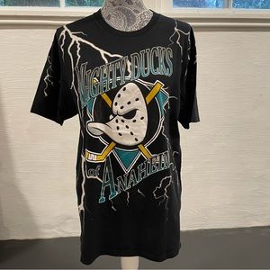 Anaheim Ducks Mitchell & Ness Tee (L)